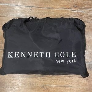 Kenneth Cole Leather expandable laptop bag
